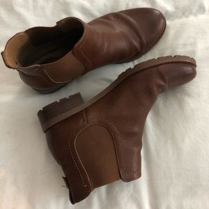 Söfft brand booties